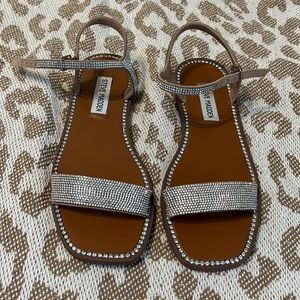 Steve Madden rhinestone sandals ✨